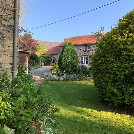 Le Moulin De La Castellerie Bed & Breakfast Moon-sur-Elle Exterior photo